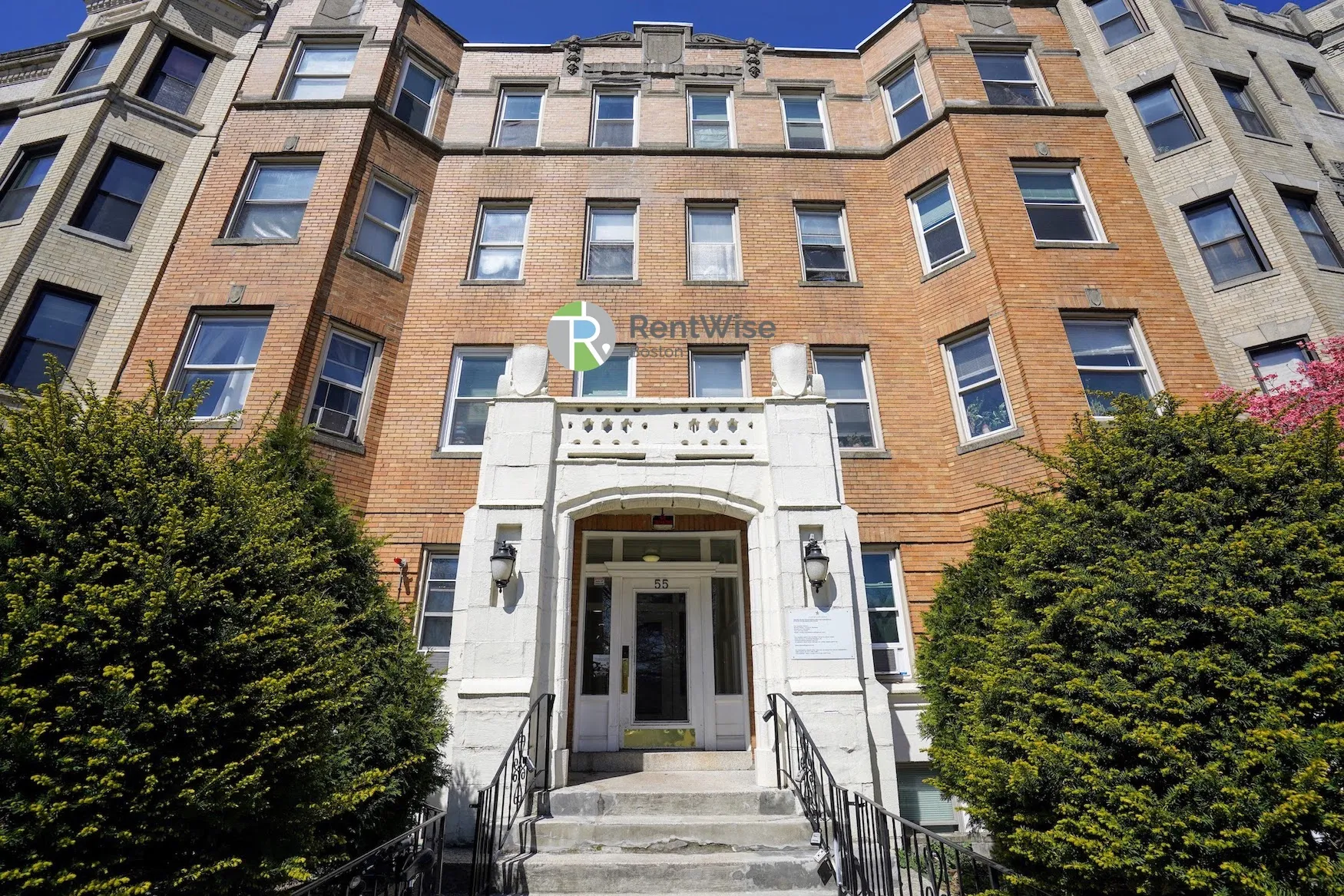 55 Park Dr, Fenway