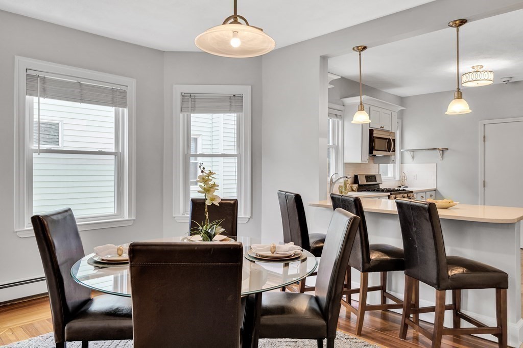 558 Washington St, Brighton