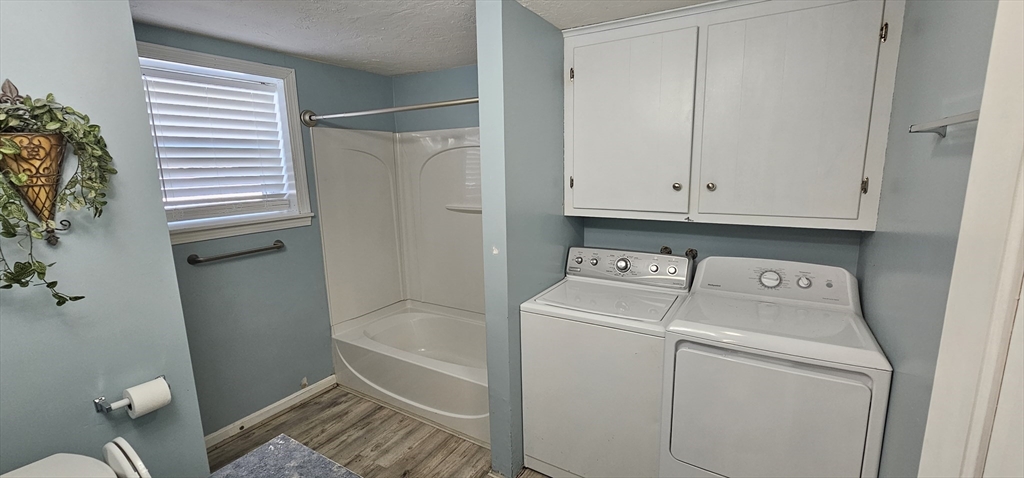 74 Locust Ave, Southbridge