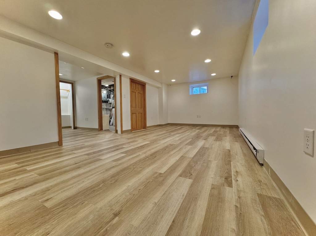 16 Kondazian St, Watertown