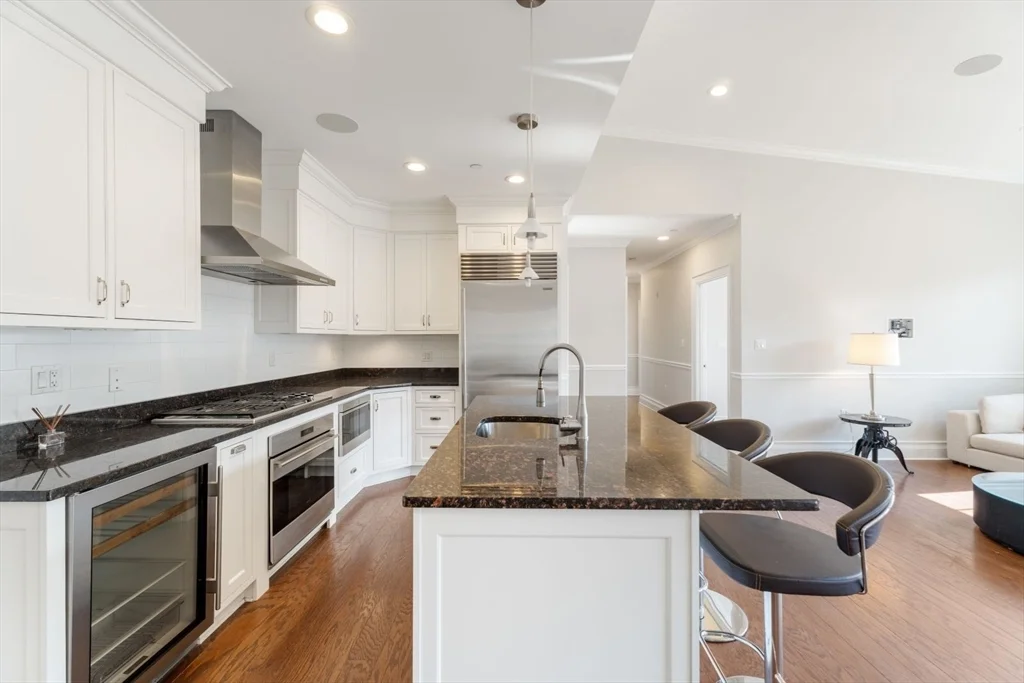 616 East 4th St, South Boston