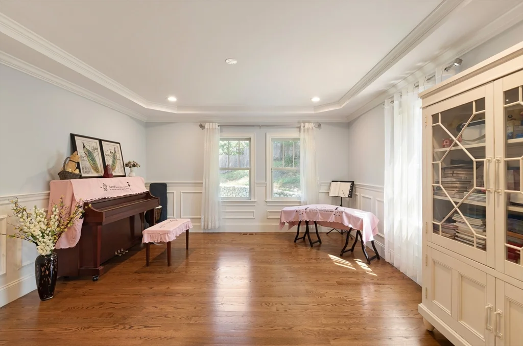 24 Dogwood Ln, Birds Hill