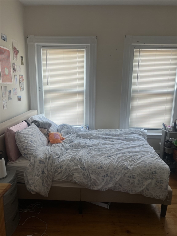 111 H St, South Boston