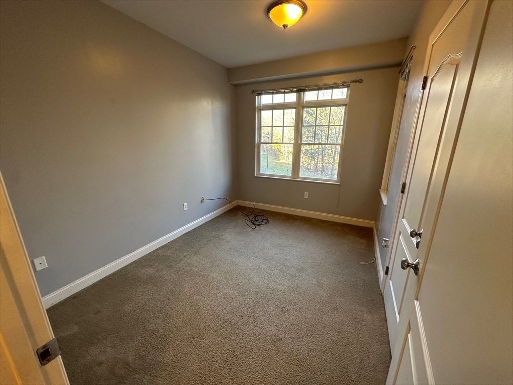 614 Pond St, Braintree