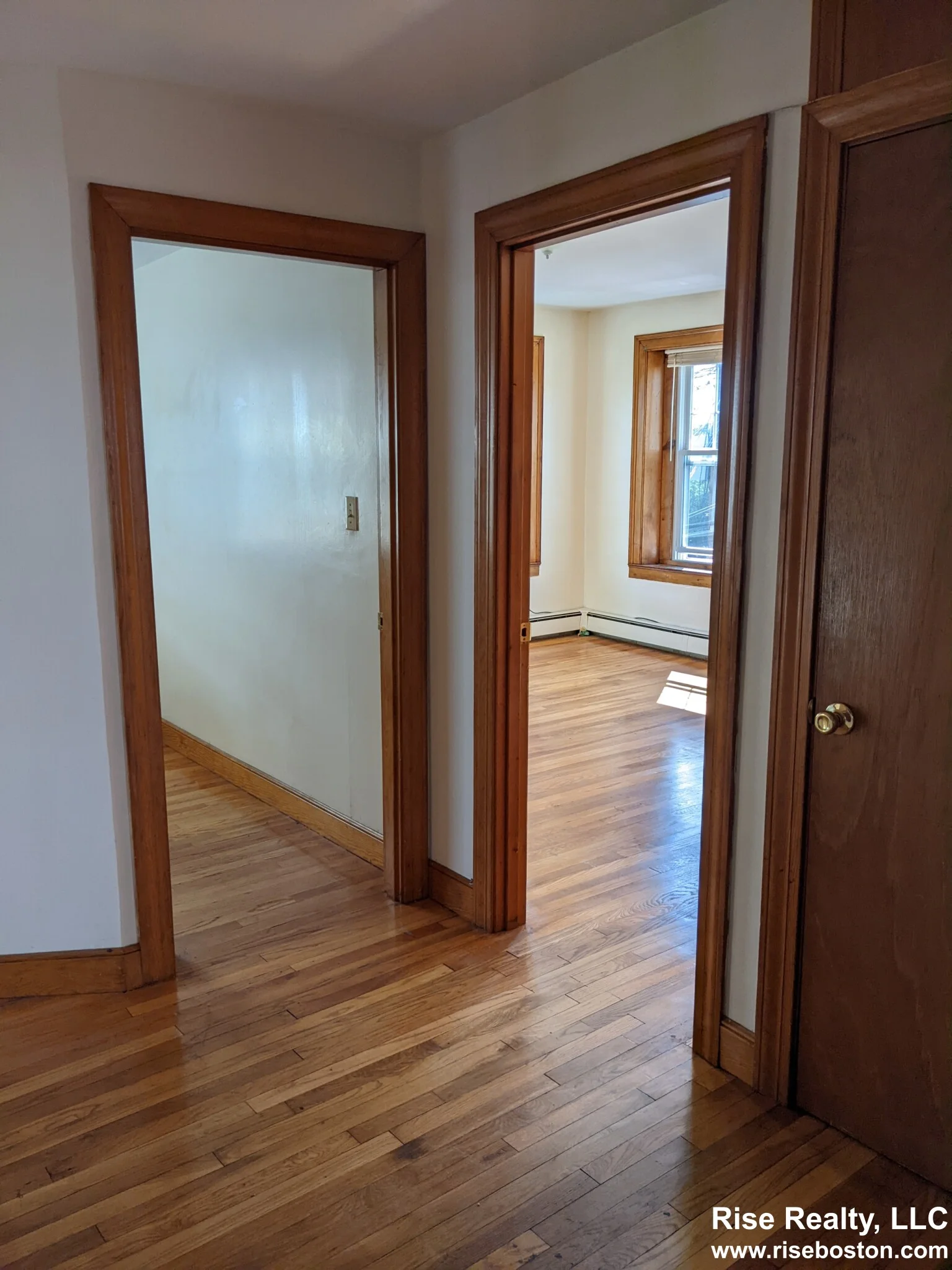 261 Lexington St, Watertown