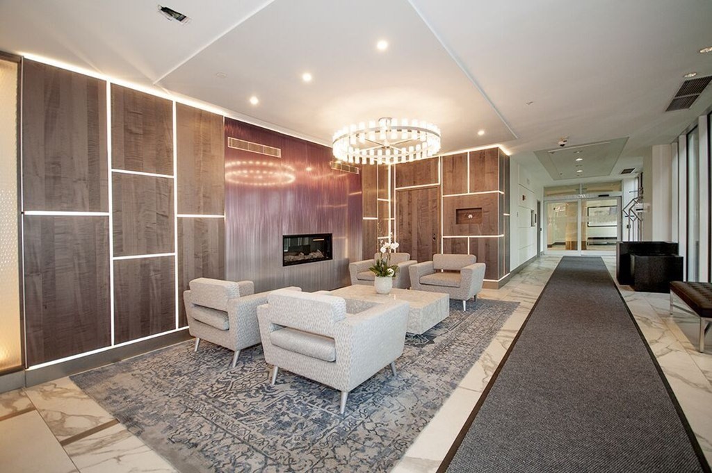 8 Museum Way, East Cambridge