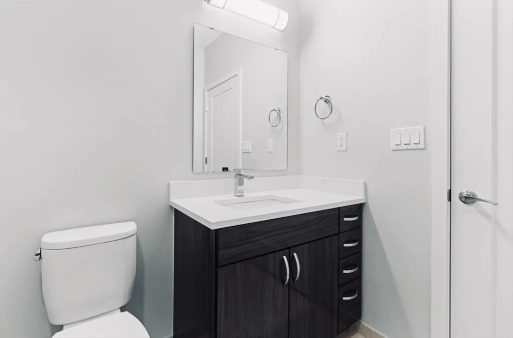 640 Boston Ave, Tufts University