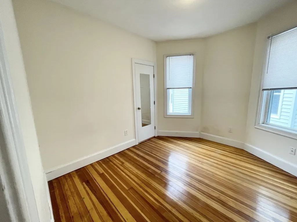 31 Edison Green, Dorchester