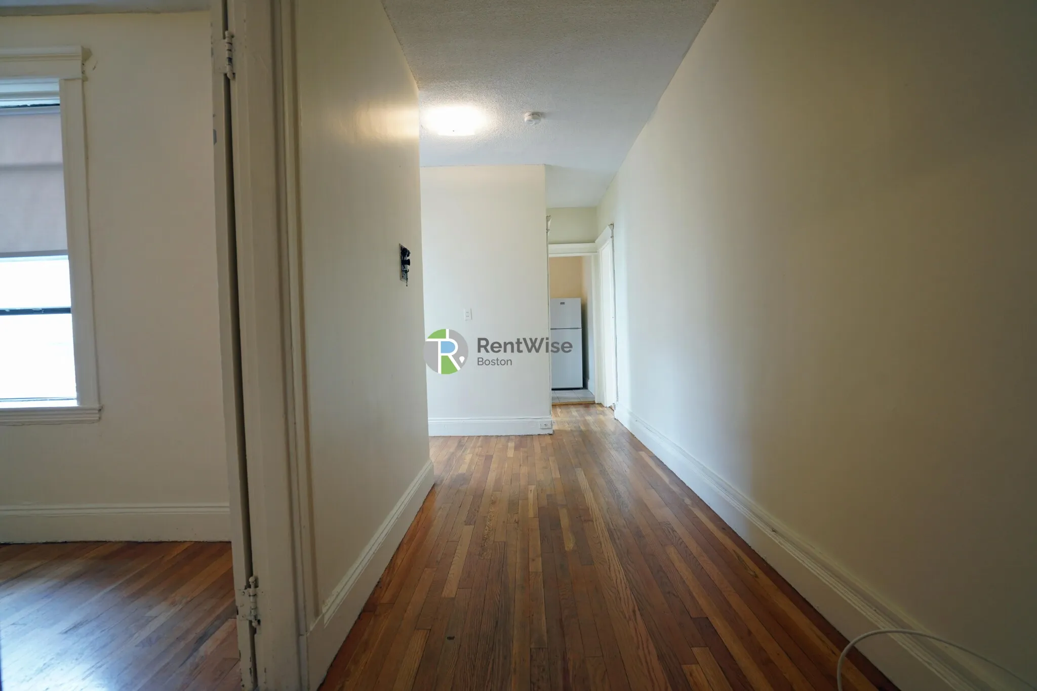 1144 Commonwealth Ave, North Brookline