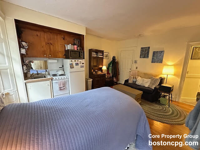 90 Myrtle St, Beacon Hill