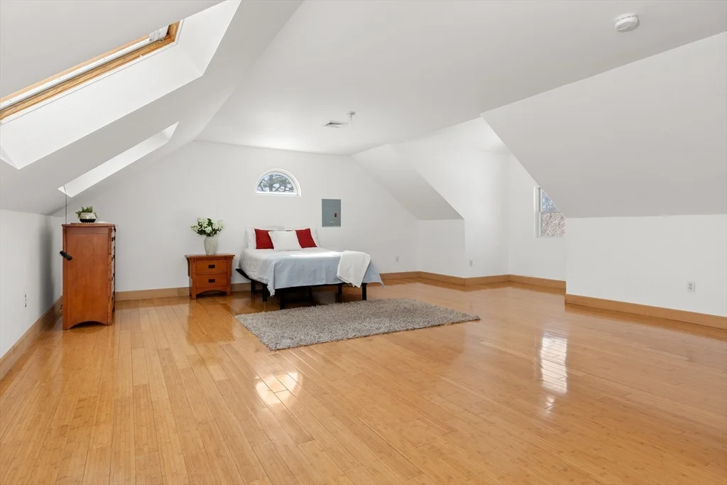 25 Pleasant St, Nahant