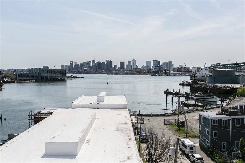 37 Winnisimmet St, Chelsea