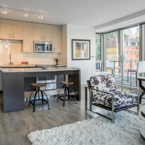 99 Kneeland St, Chinatown