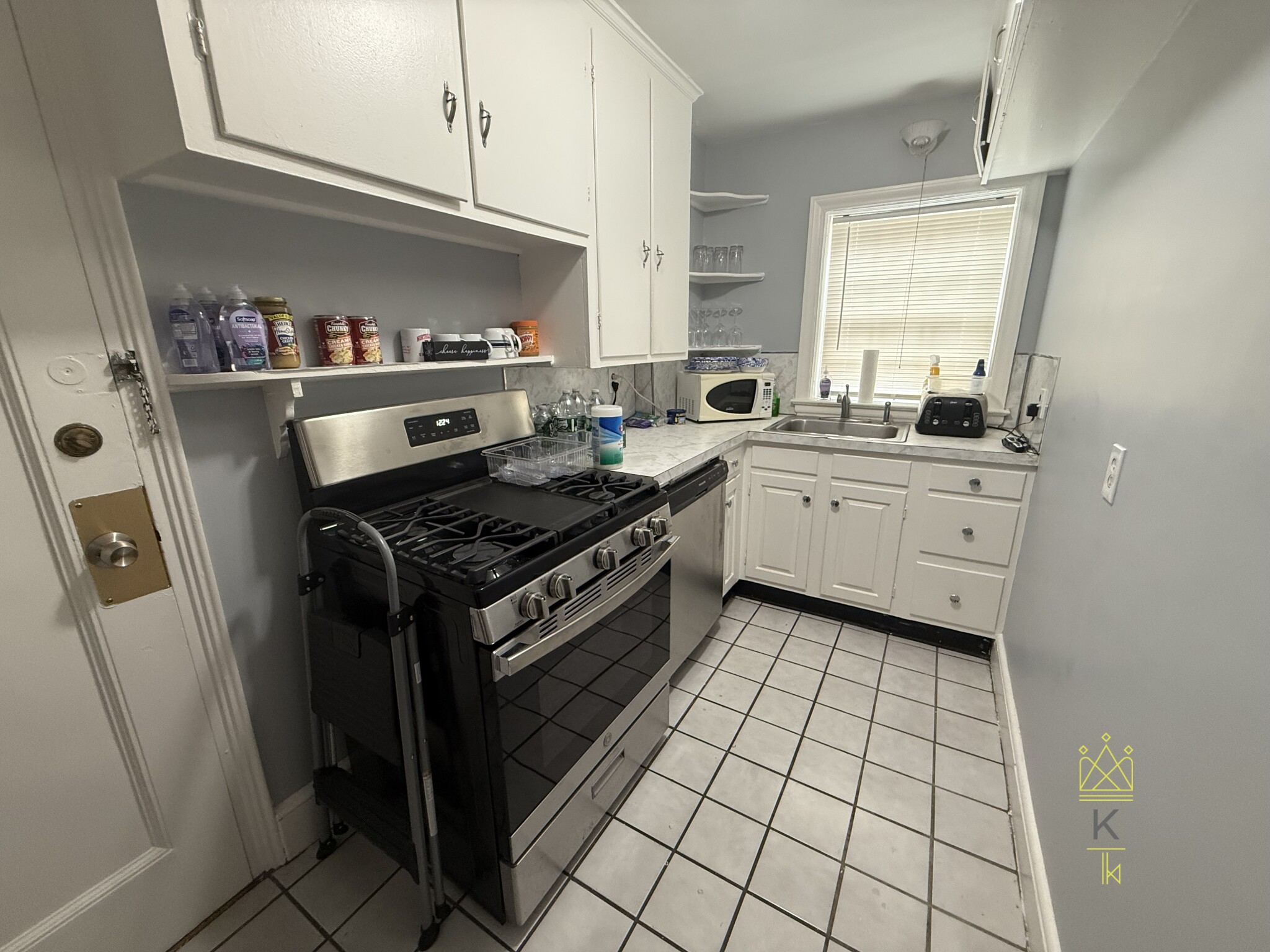 312 Washington St, Wellesley