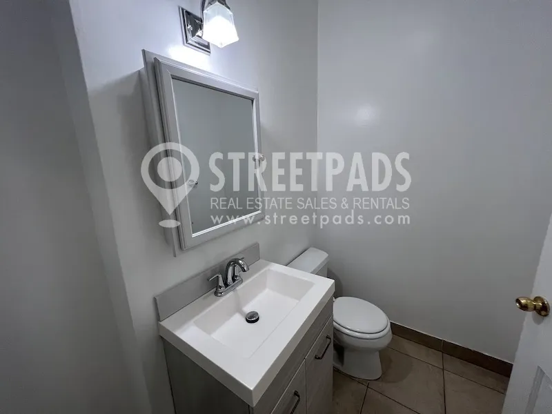 1163 Beacon St, Longwood