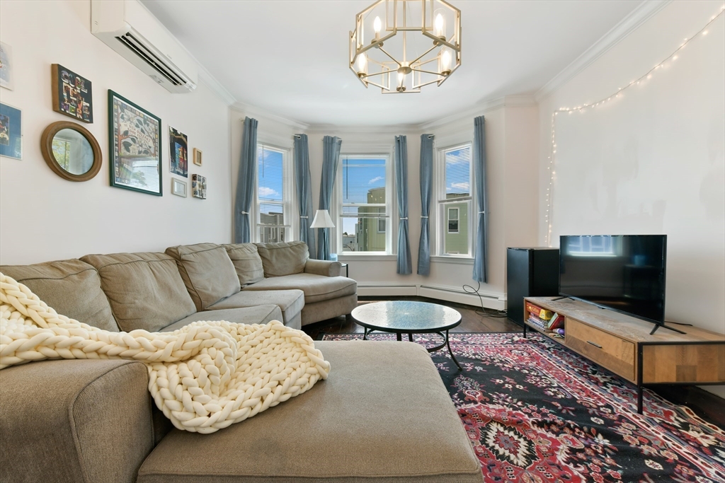 530-532 E 6th St, South Boston