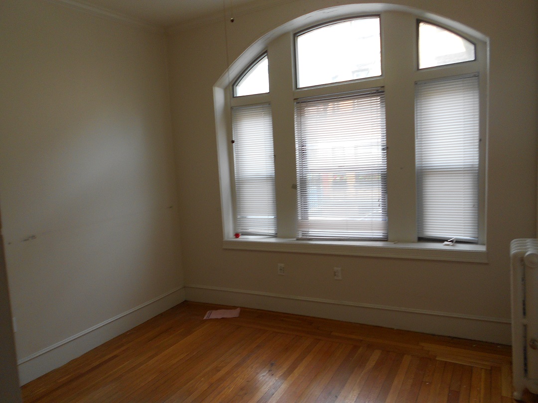 15 Edgerly Rd, Fenway