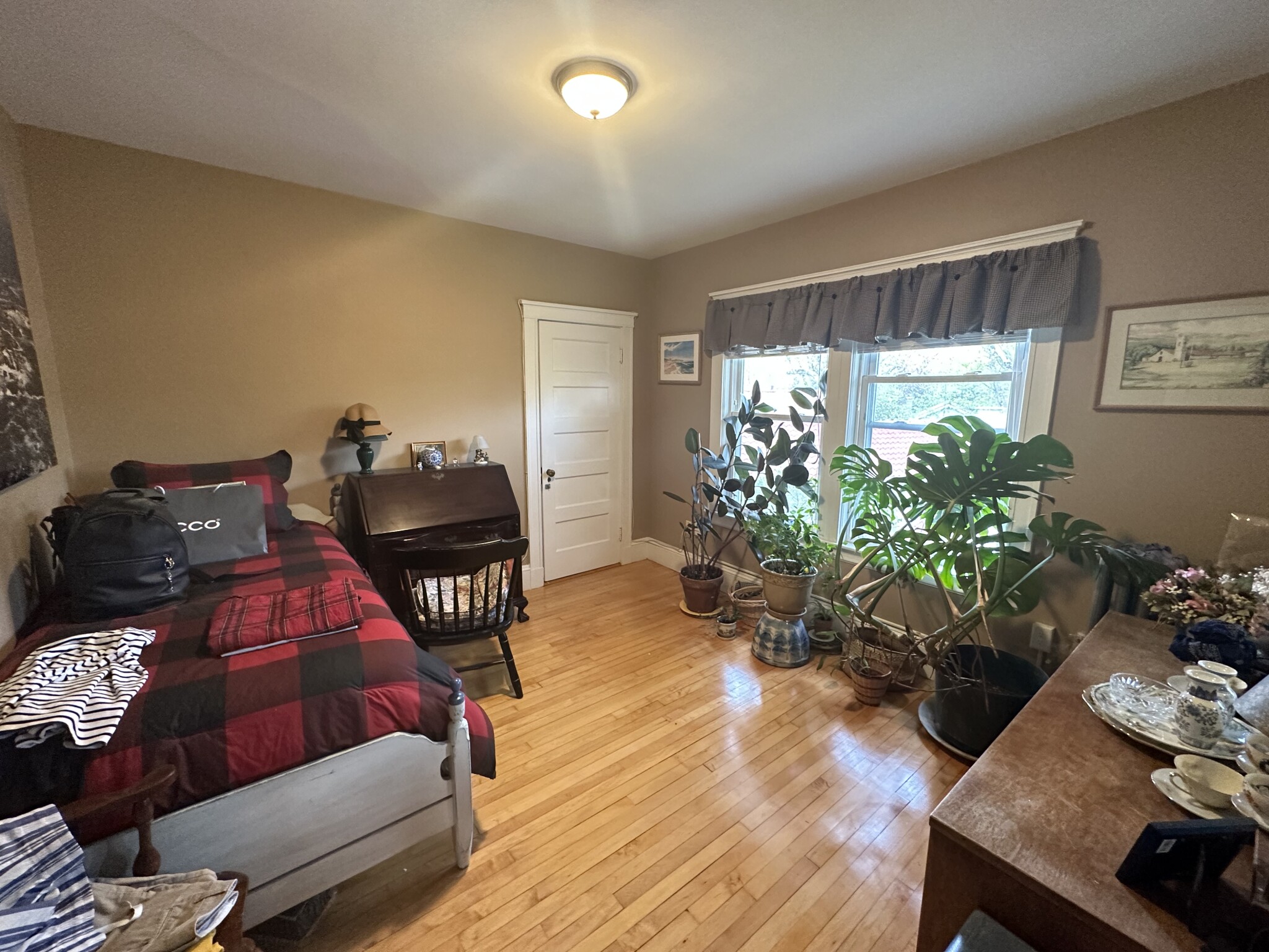 99 Lexington Ave, West Cambridge