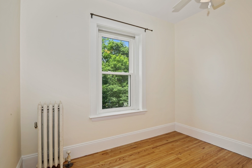 48 Kilsyth Rd, Salisbury Road - Corey Farm