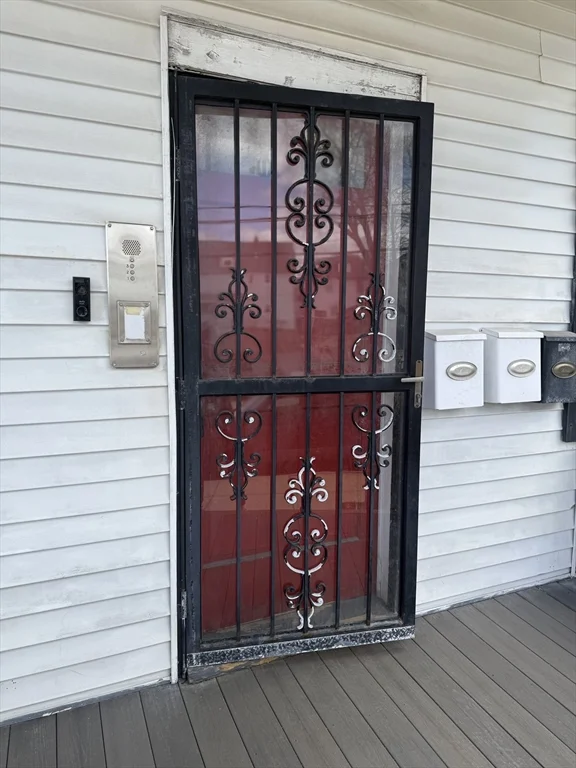8 Astoria St, Mattapan
