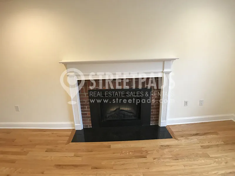55 Langdon St, Neighborhood Nine