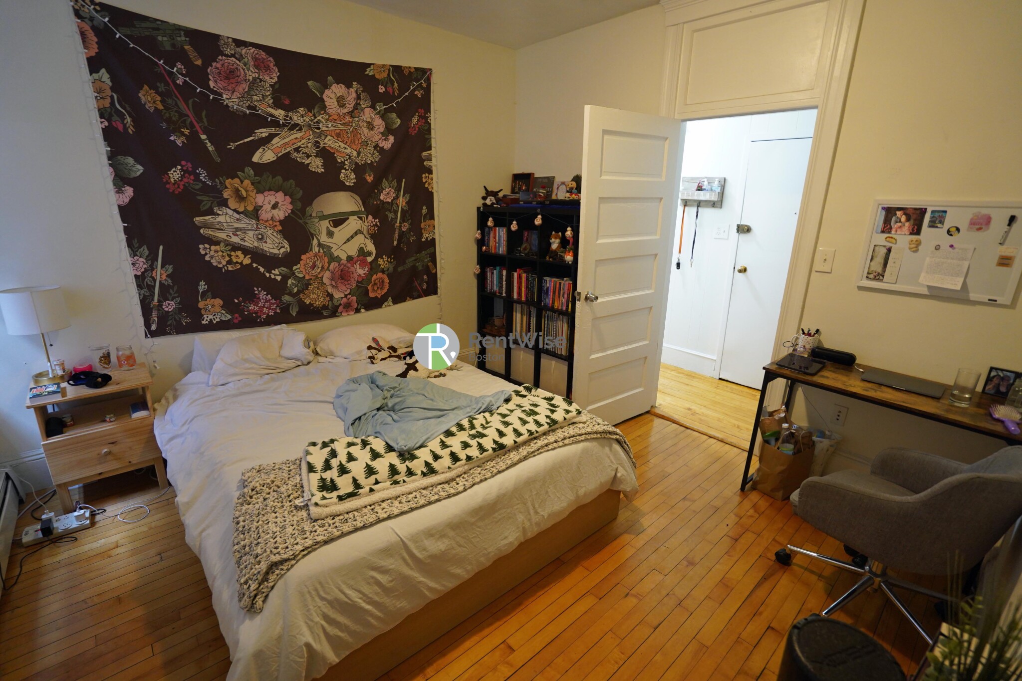 1322 Commonwealth Ave, Brighton