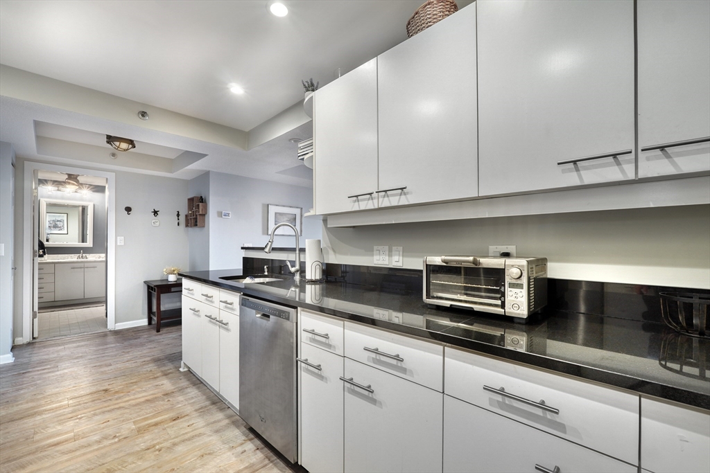 3 Seal Harbor Rd, Winthrop