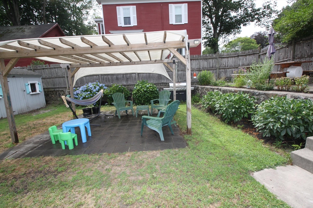 165 Lynn Fells Pkwy, Melrose