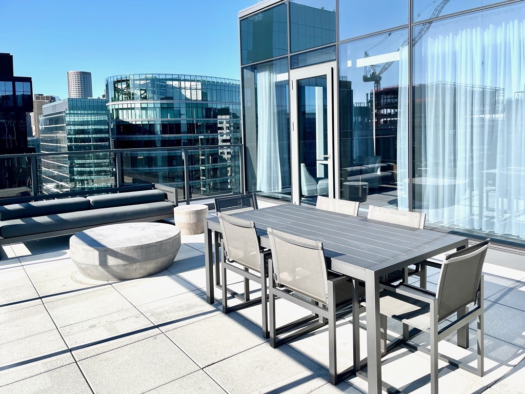 135 Seaport Blvd, Seaport District