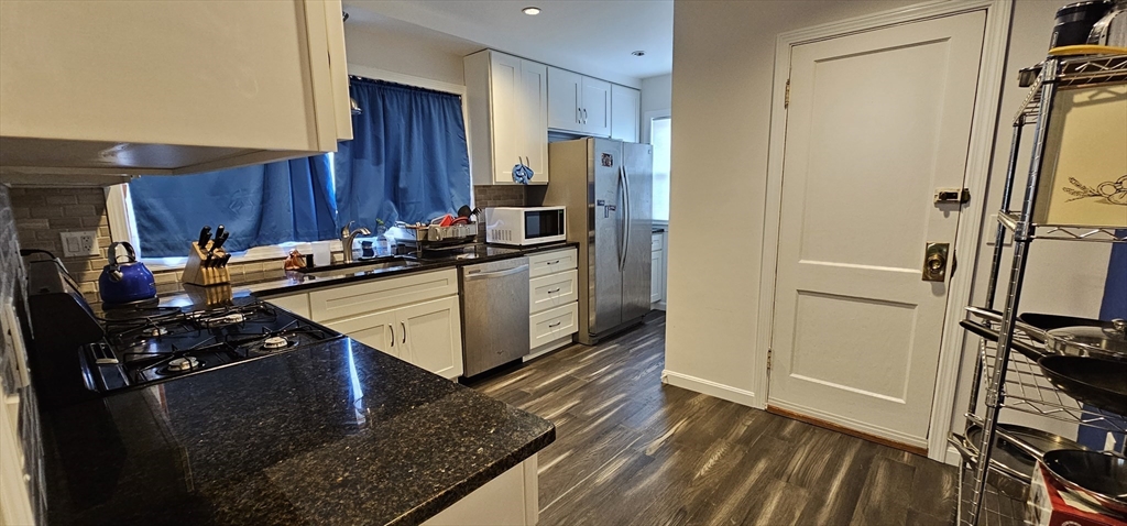 32 Willard Ave, South Medford