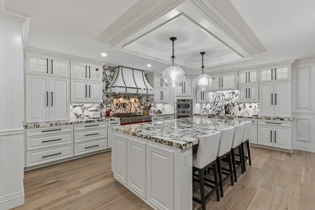 959 Chestnut St, Newton