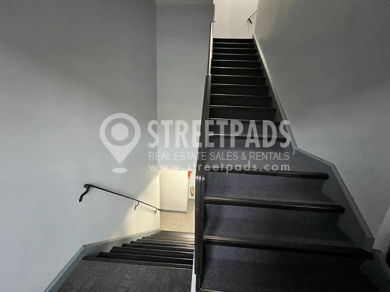 180 North Beacon St, Brighton