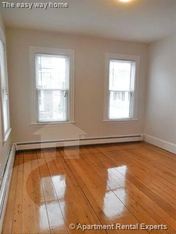 18 Harding St, Inman Square