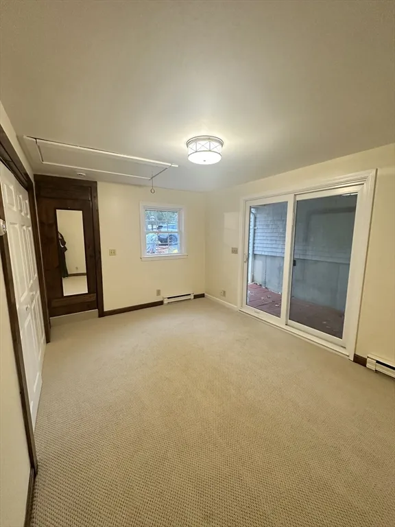 206 R Mill St, Randolph