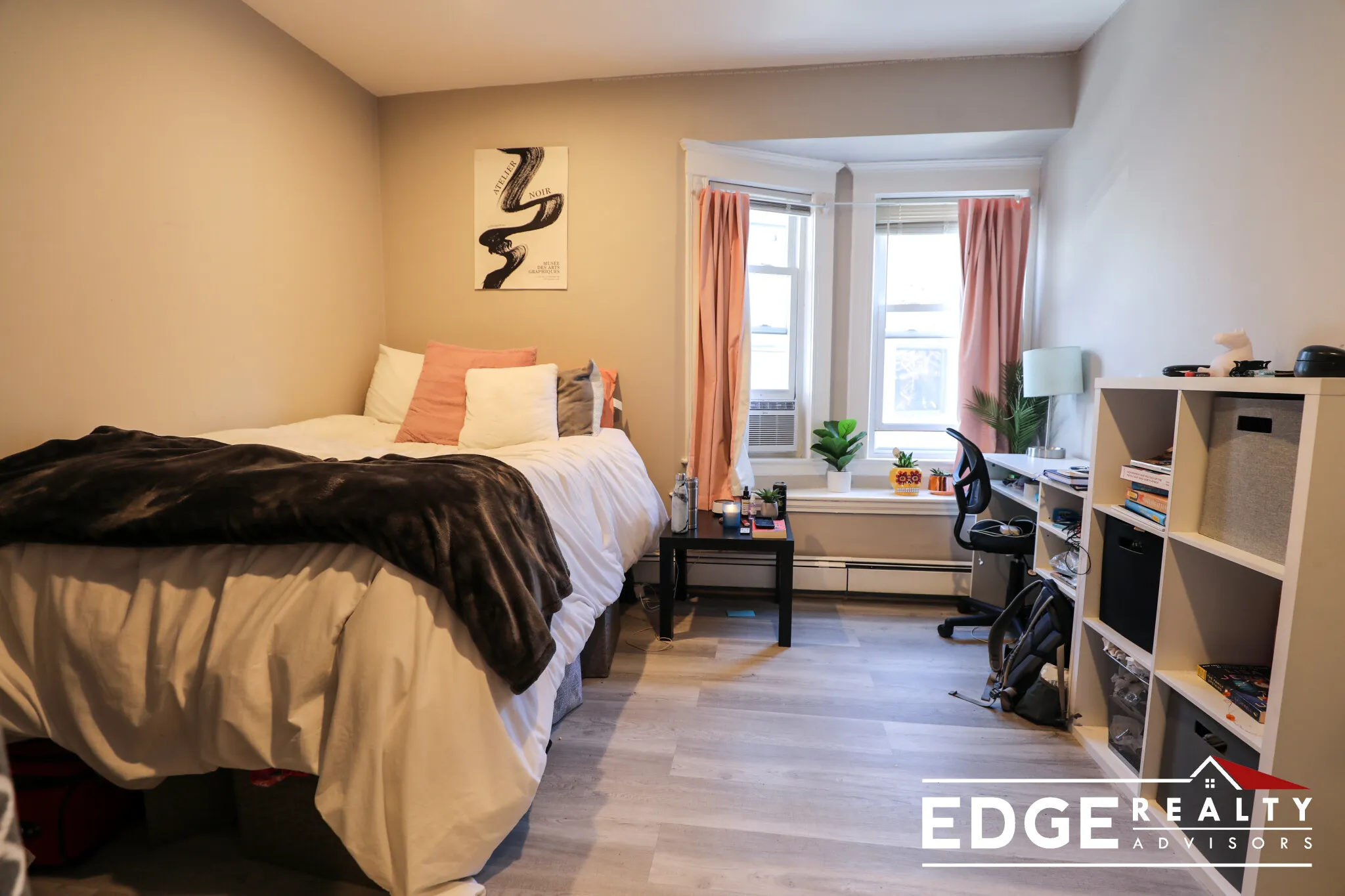 33 Long Ave, Brighton