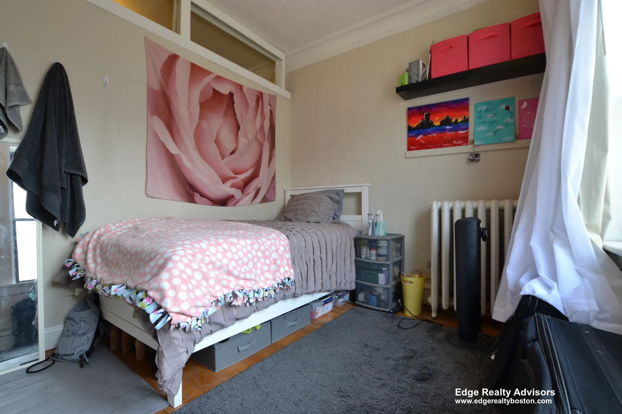 21 Park Vale Ave, Brighton