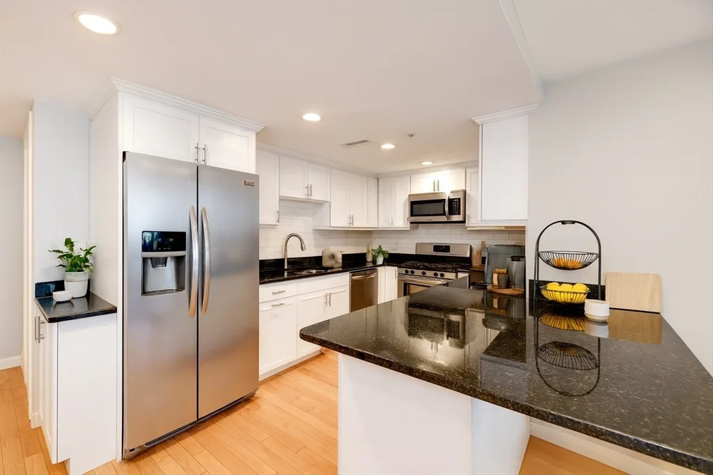 2025 Commonwealth Ave ,, Brighton