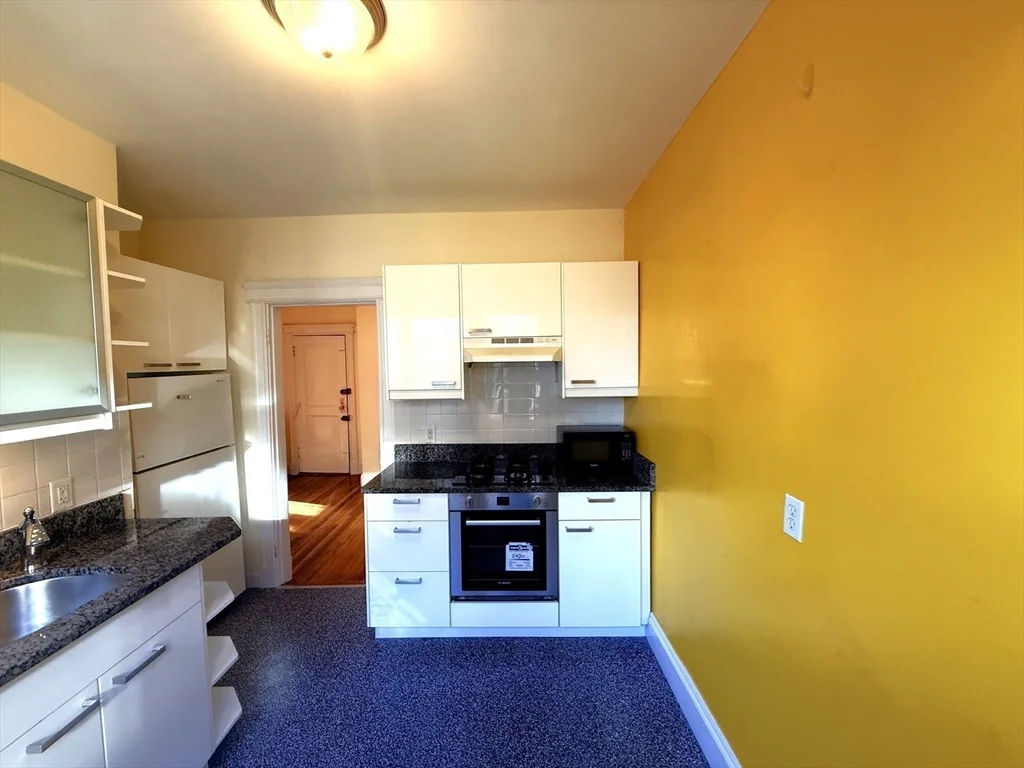 333 Harvard St, Mid-Cambridge