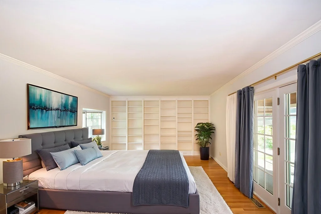 45 Old Pasture Rd, Cohasset