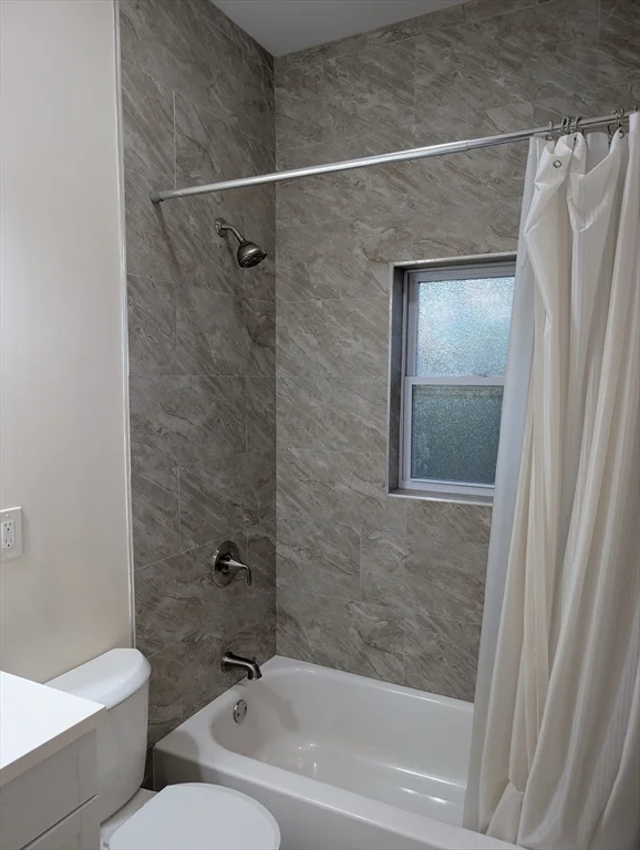 163 Ferry St, Malden