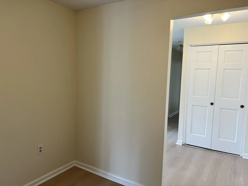 1002 Paradise Rd, Swampscott