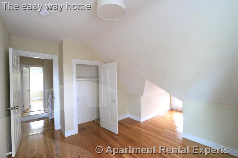 18 Chandler St, Davis Square