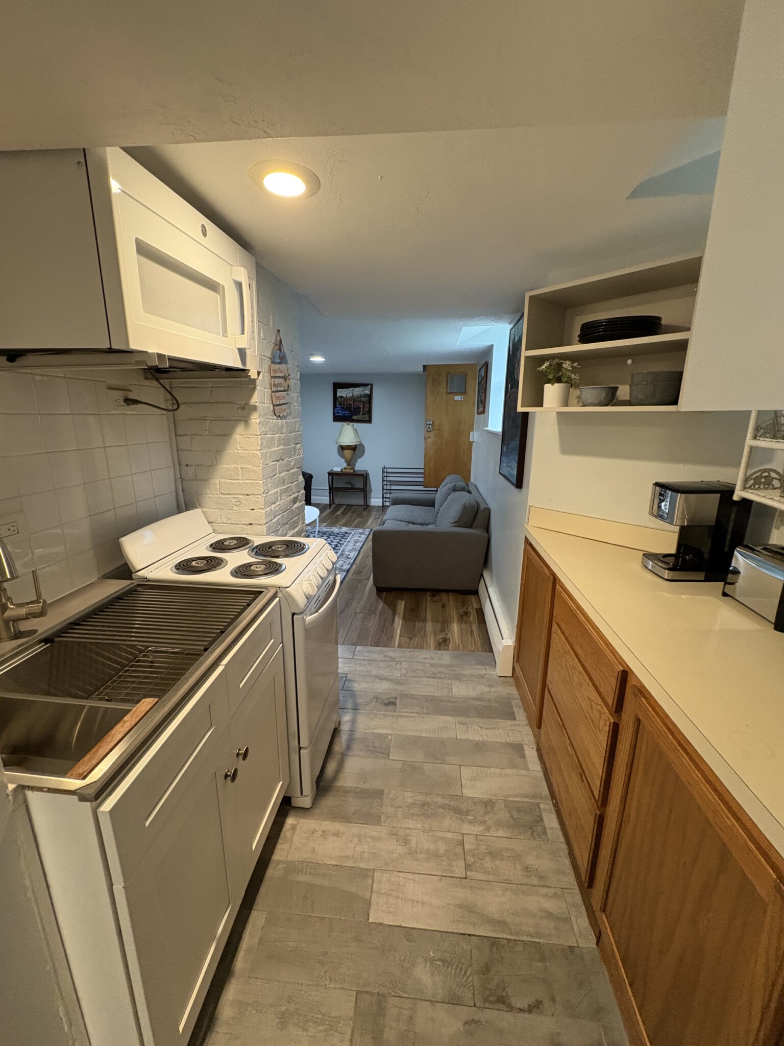 155 Kilsyth Rd, Brighton