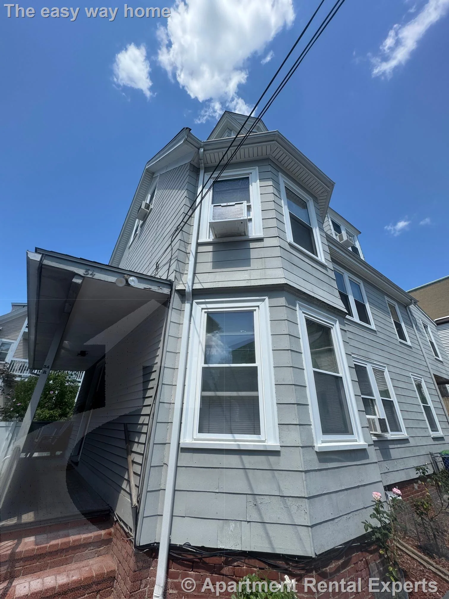 54R College Ave, Davis Square