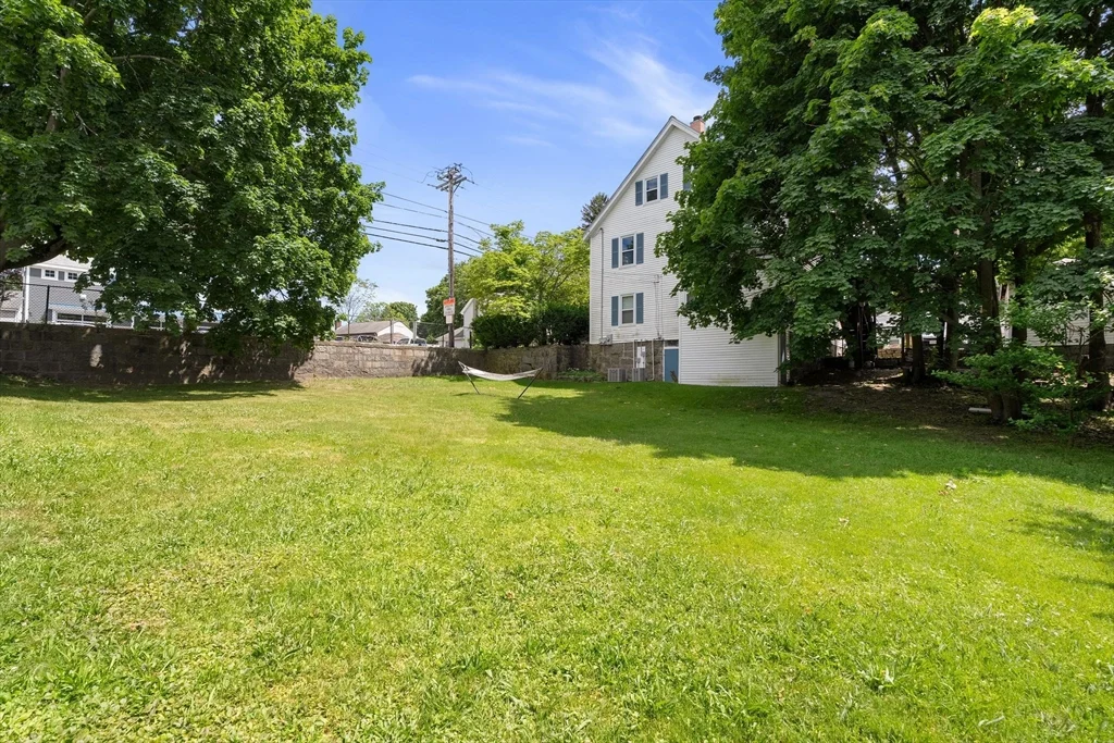 589 Willard St, Quincy