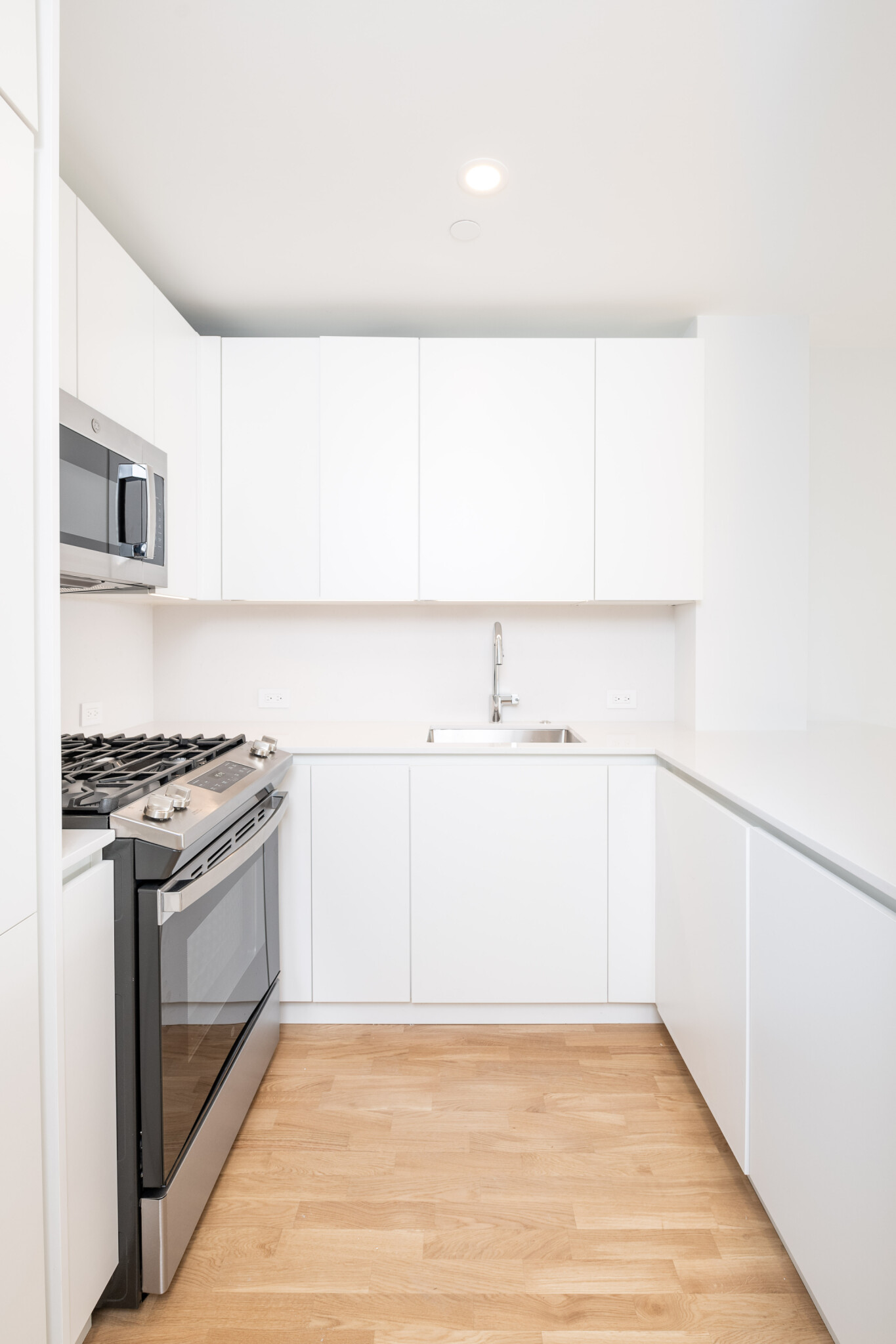 1410 Columbia Rd, South Boston