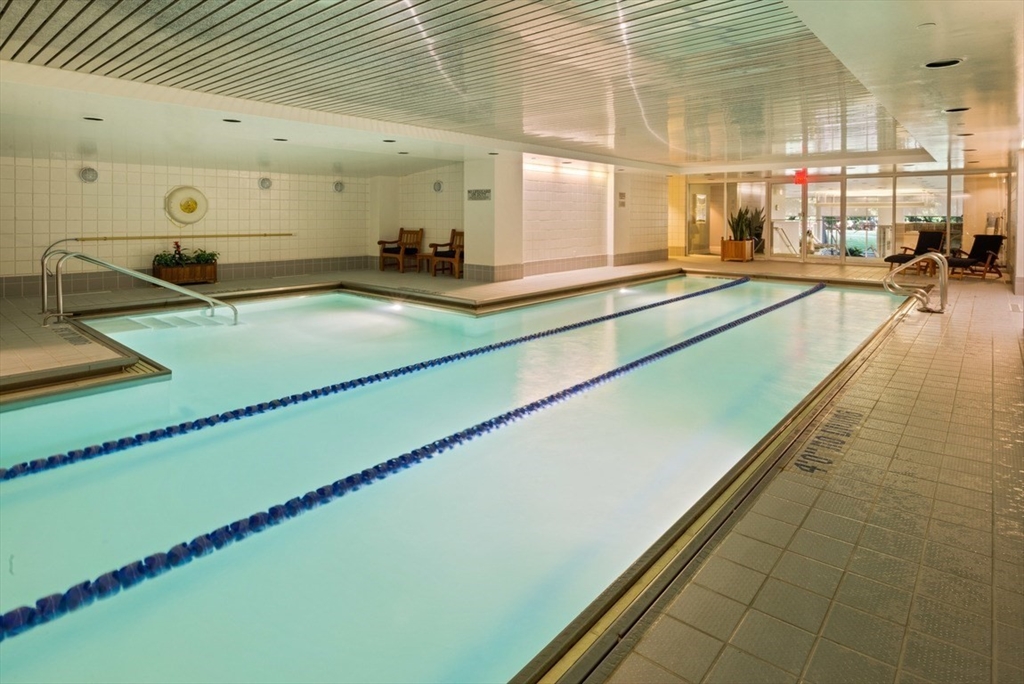 75-83 Cambridge Pkwa, East Cambridge