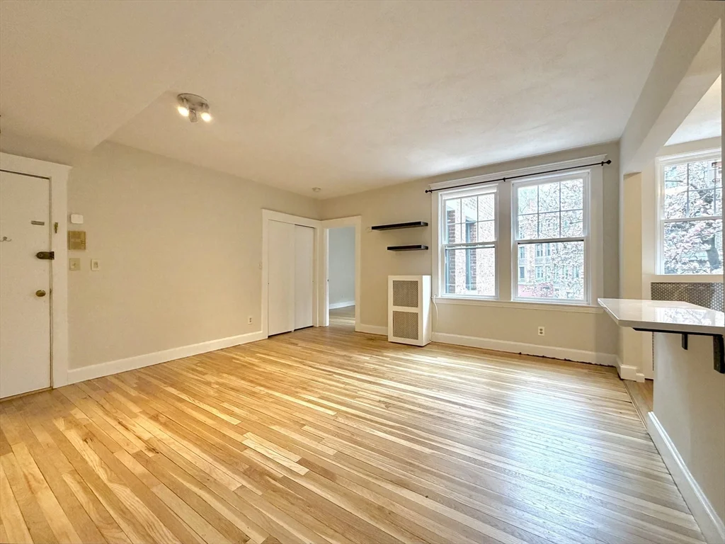 110 Lanark Rd, Brighton