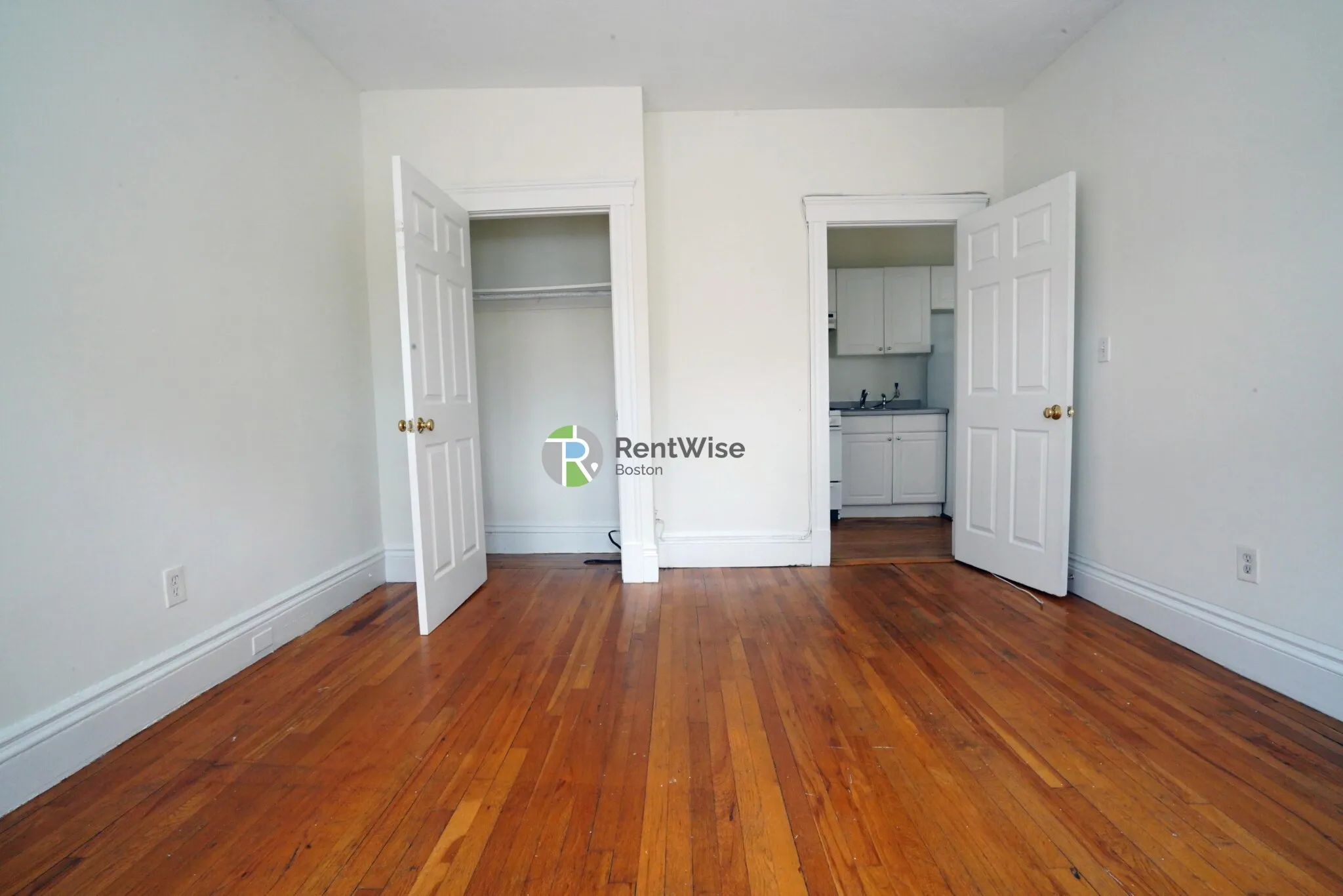 6 Camelot Ct, Brighton