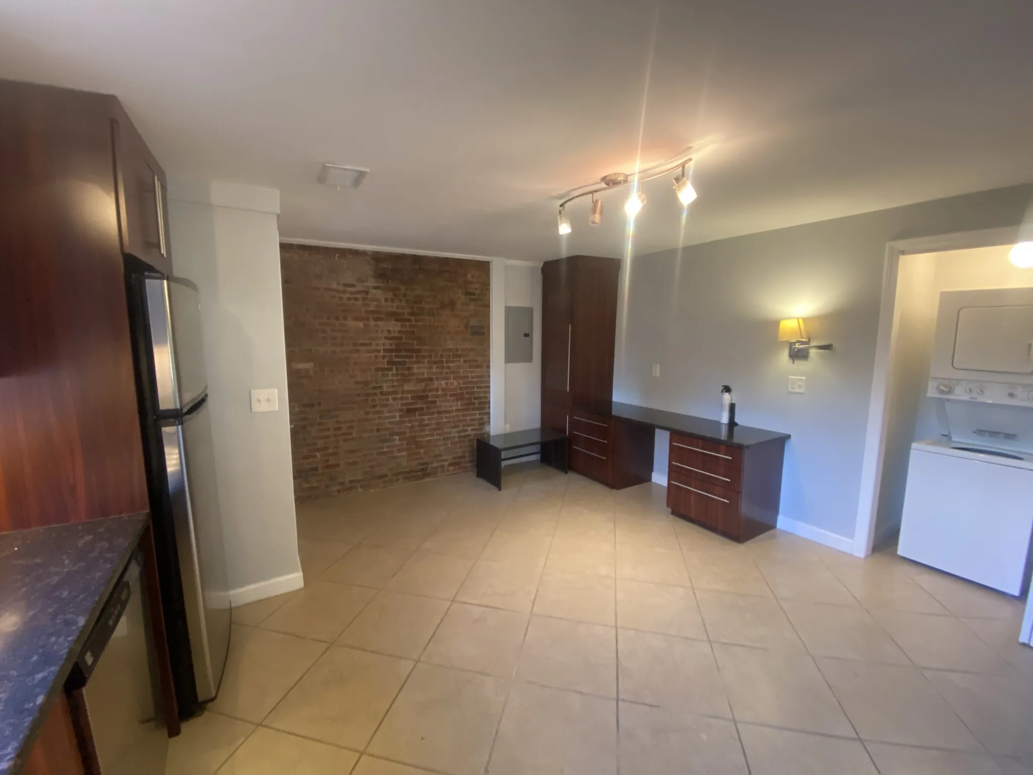 202 Third St, East Cambridge